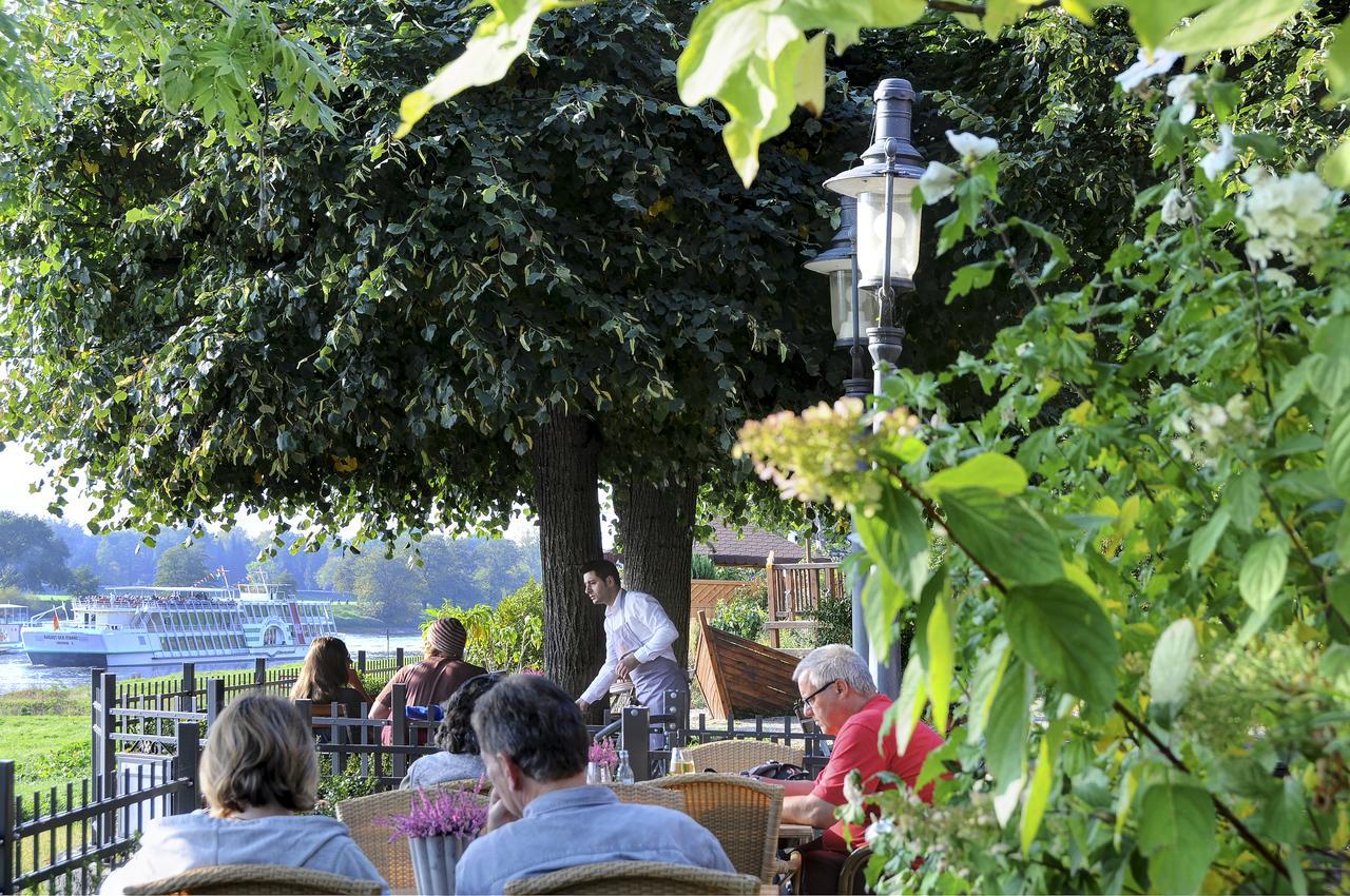 Elbterrasse Wachwitz Hotel Дрезден Екстериор снимка